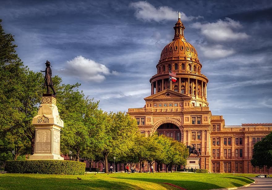 texas-state-capitol-austin-america-architecture-government-dome-landscape-mood-hdr